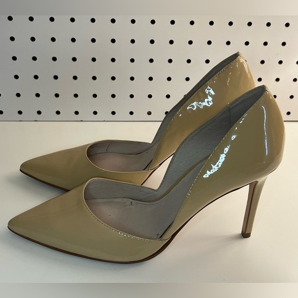 Hermosah Pump by Louise et Cie Cream Patent Leather - Picture 4 of 16